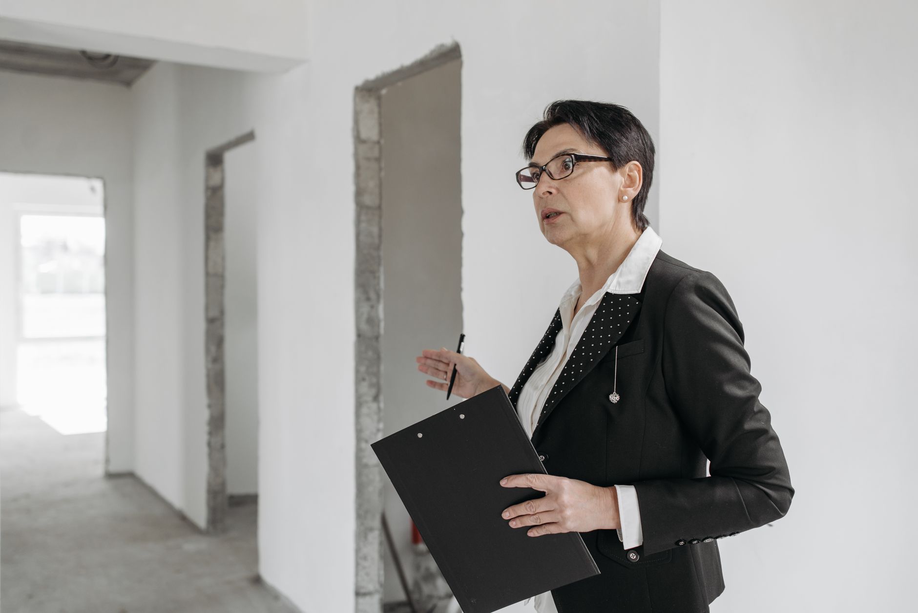 Diagnostiqueur immobilier équipe à La Rochelle